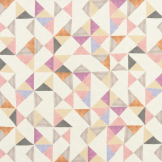 pojaji, korean, patchwork, colouful, silk scraps, traditional, ceremonial, wedding, buddhist,domestic, gift wrap, food covering, gio ponti, modernist, square, triangle, geometric, pattern,print, motifs, textiles, linen, organic,house, deco, cushions , curtains, upholstery, interior design